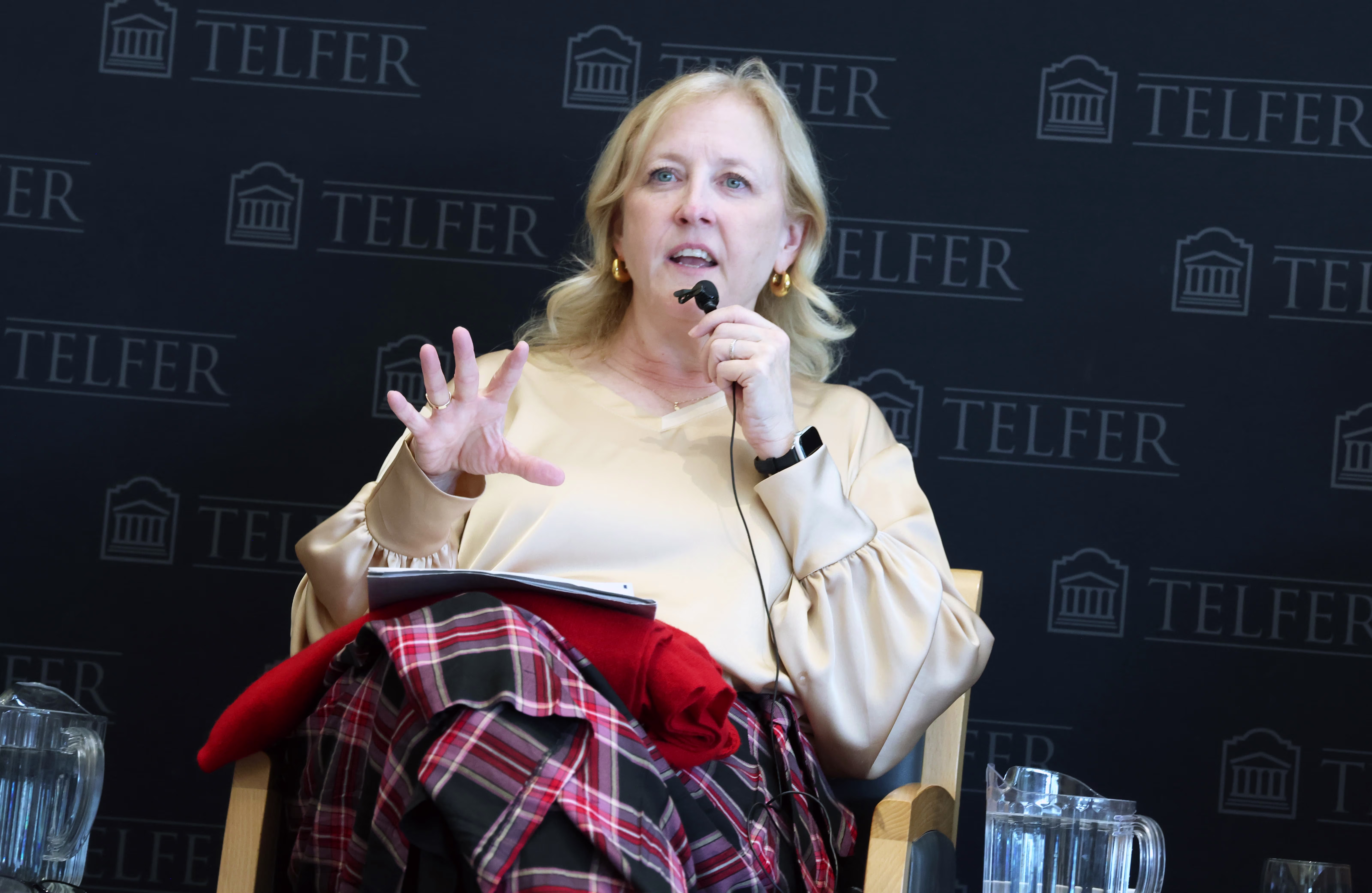 Lisa Raitt at the 2025 Better Canada Youth Forum.