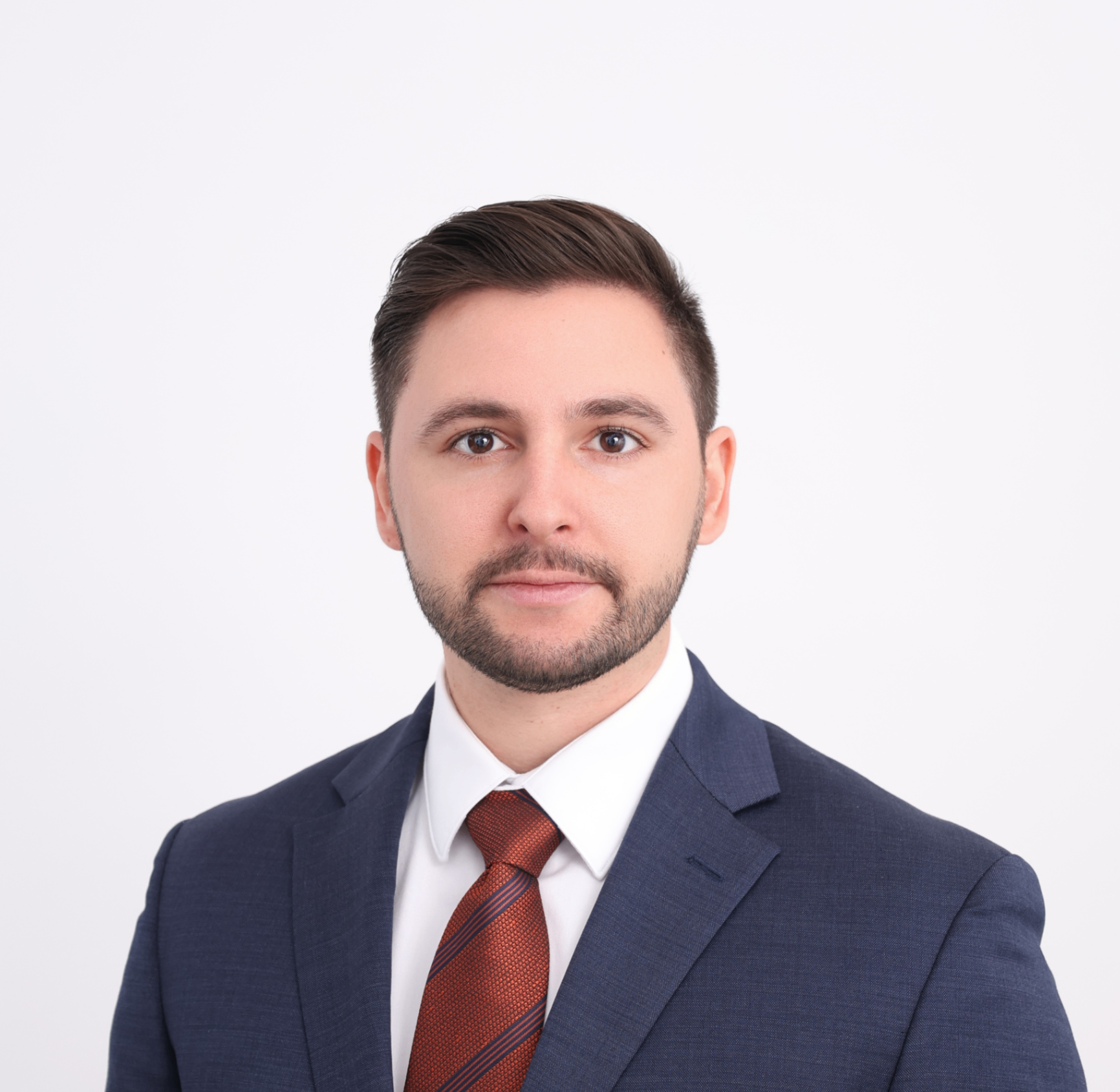Headshot of Andrew Raftus
