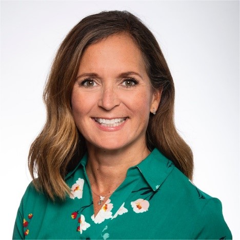Photo of Professor Cathy Lewis
