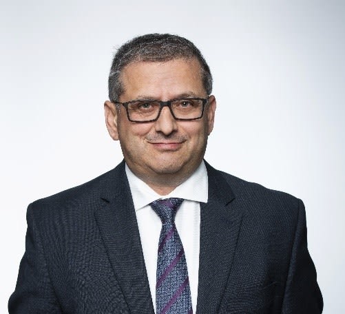 Headshot Telfer Executive MBA alumnus, Aidin Kerem