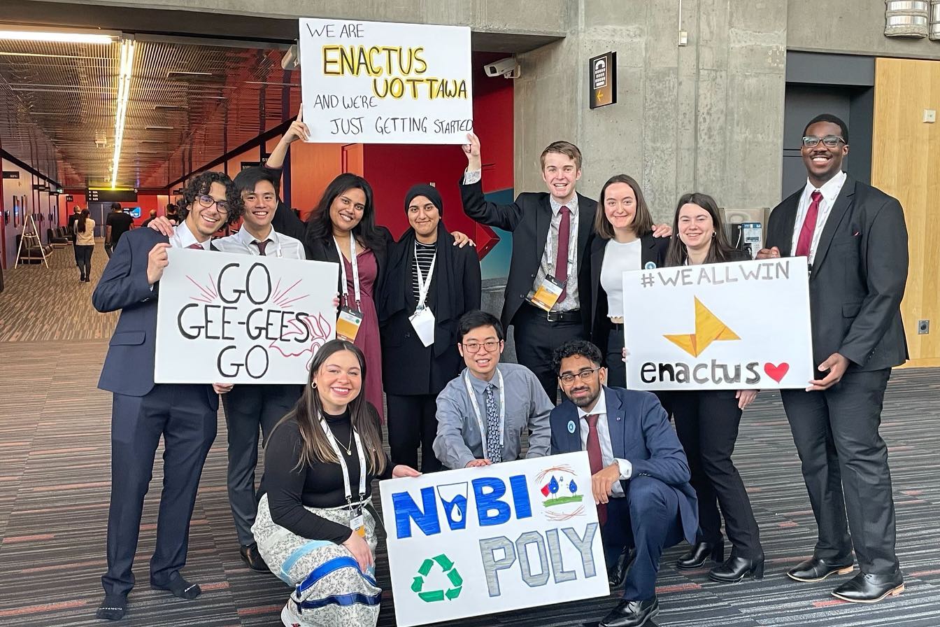 Enactus uOttawa team posing for a group photo