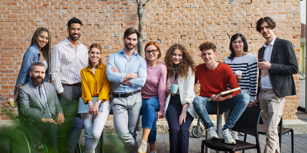 groupe diversifié de personnes