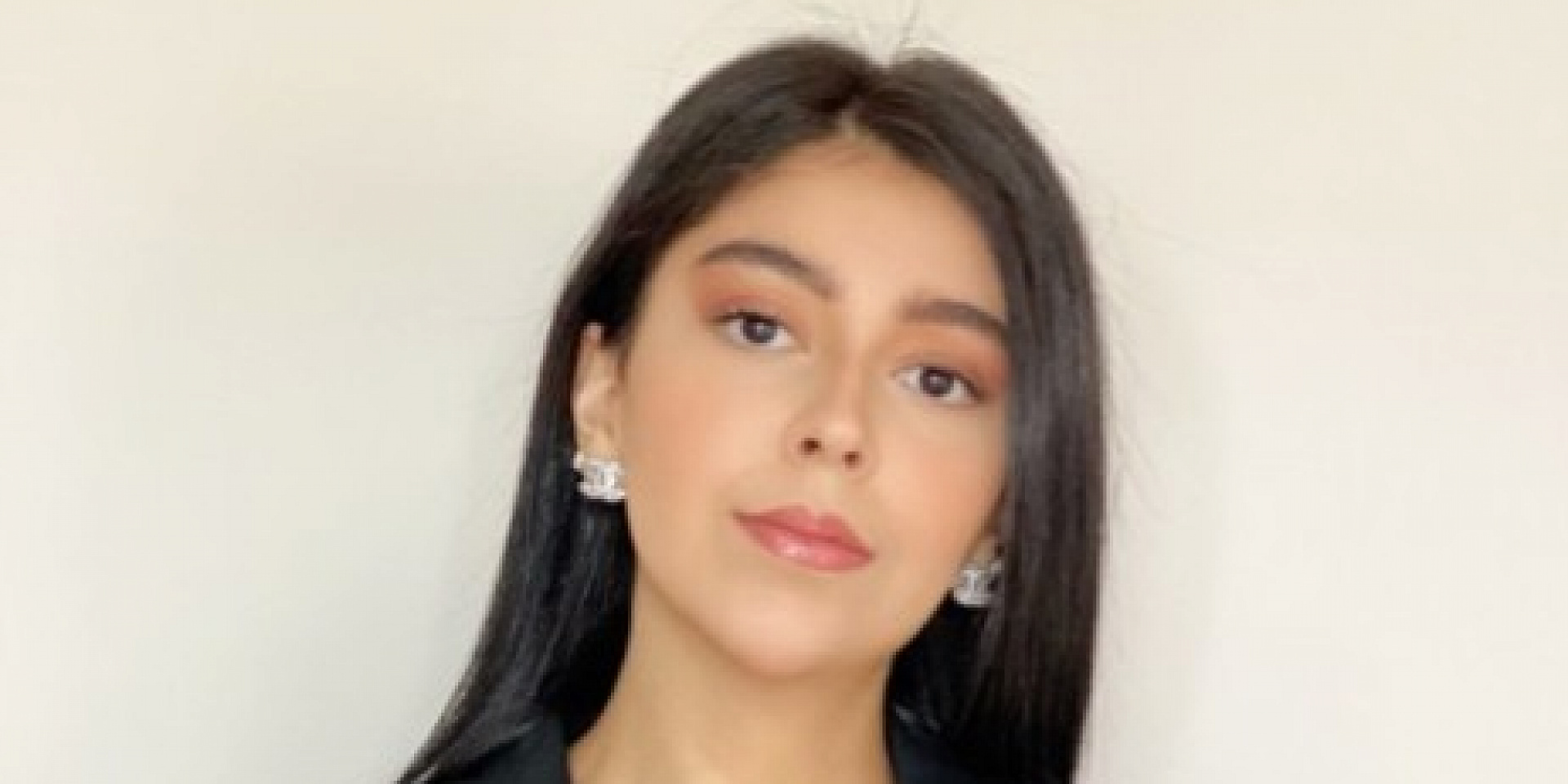 Headshot of Dina Khakbaz.