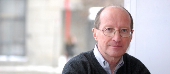 Professeur Doug Angus